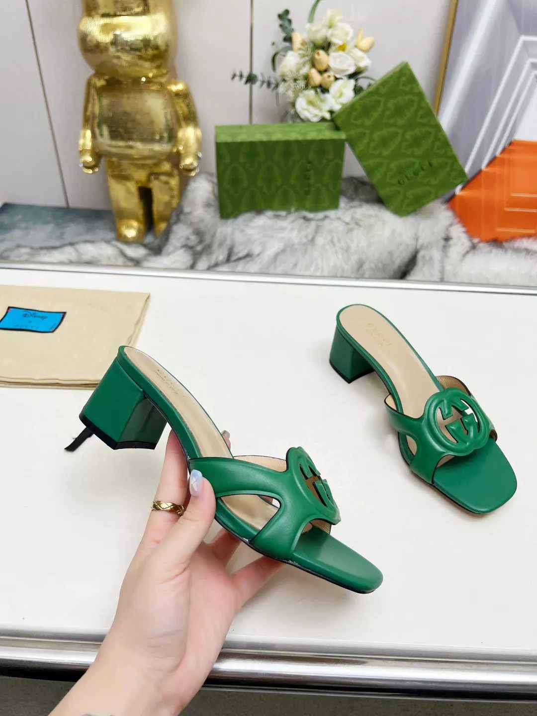 Gucci Slippers For Women Vibrant 6845