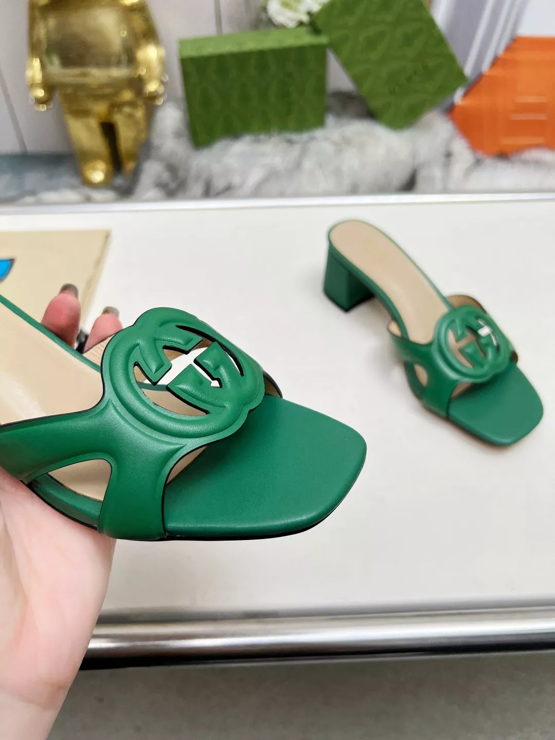Gucci Slippers For Women Vibrant 6845