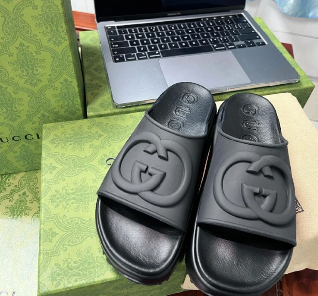 Gucci Slippers For Women Vibrant 9375
