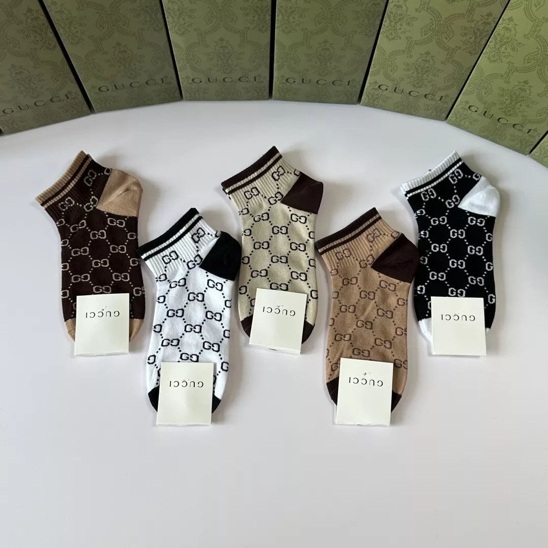 Gucci Socks For Unisex Bold 5627