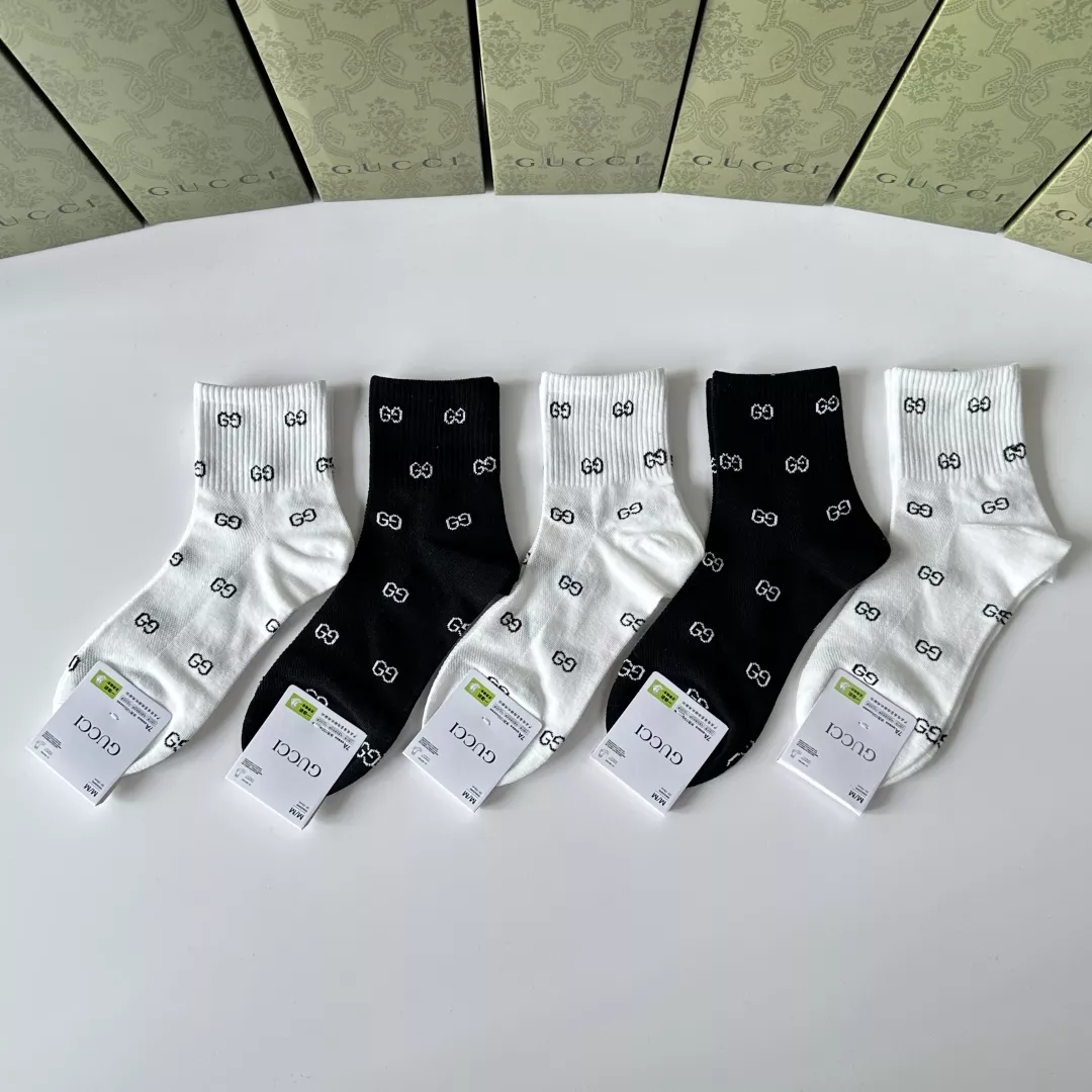 Gucci Socks For Unisex Classic 7886