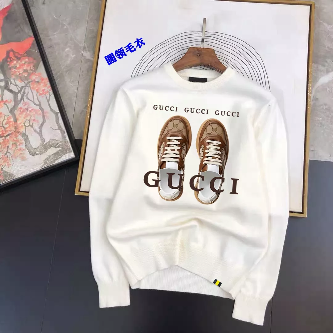 Gucci Sweaters Long Sleeved For Men Sophisticated 4143