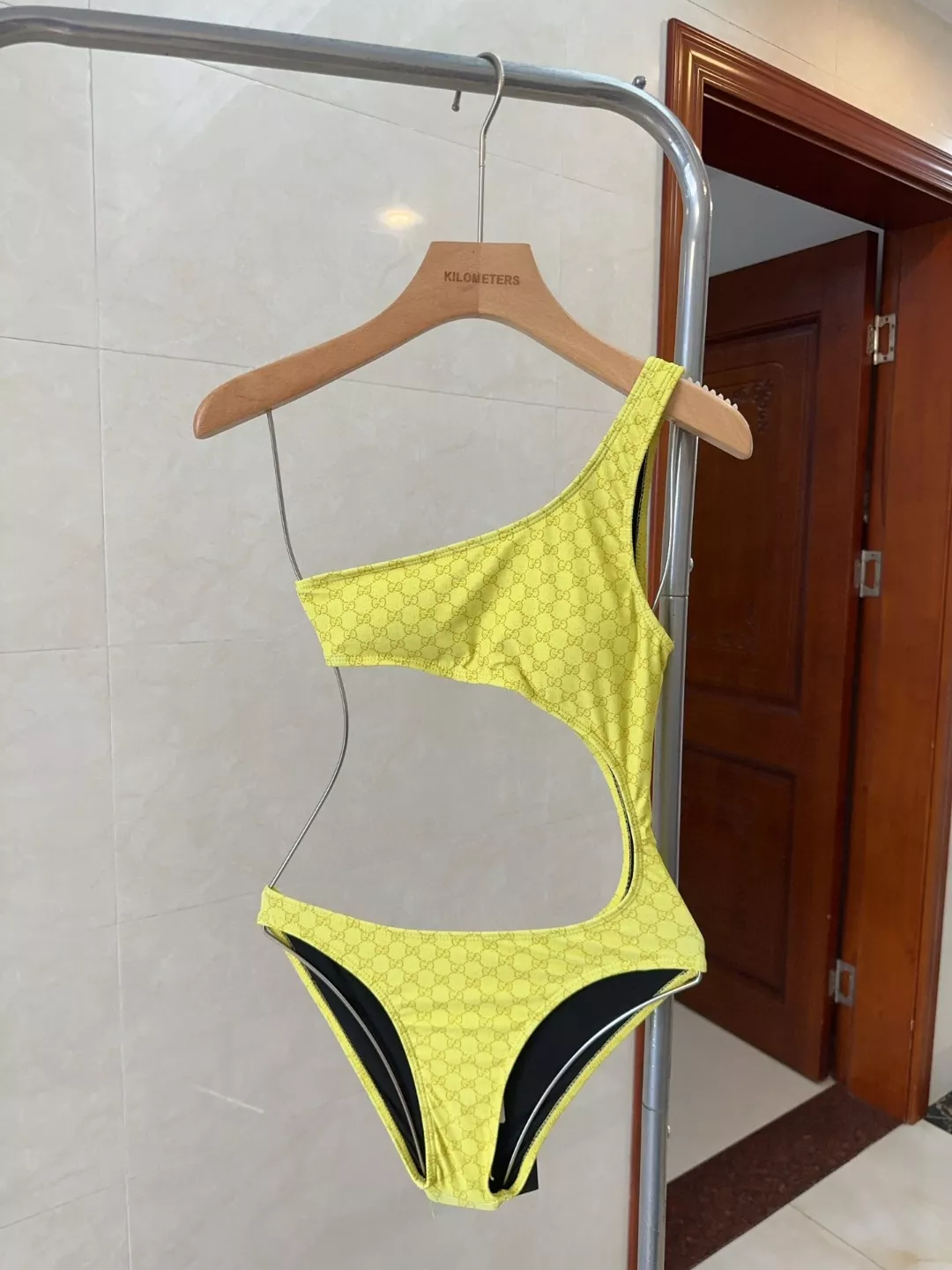 Gucci Swimming & Bathing Suits For Women Fashionable 8711