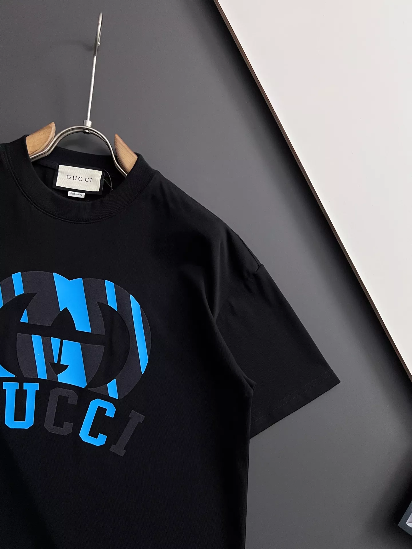 Gucci T-Shirts Short Sleeved For Men Cozy 1045