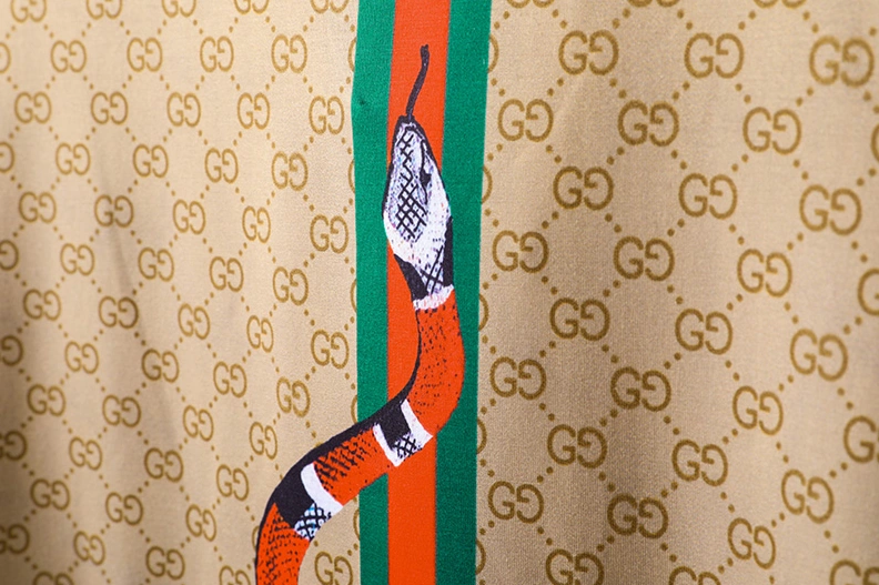 Gucci T-Shirts Short Sleeved For Men Durable 9021
