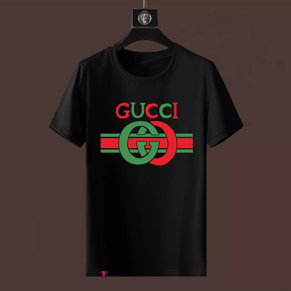 Gucci T-Shirts Short Sleeved For Men Fashionable 7942