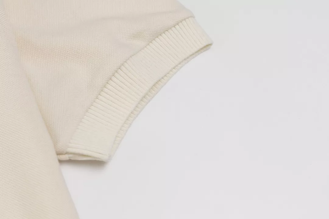 Gucci T-Shirts Short Sleeved For Men Minimalist 4481
