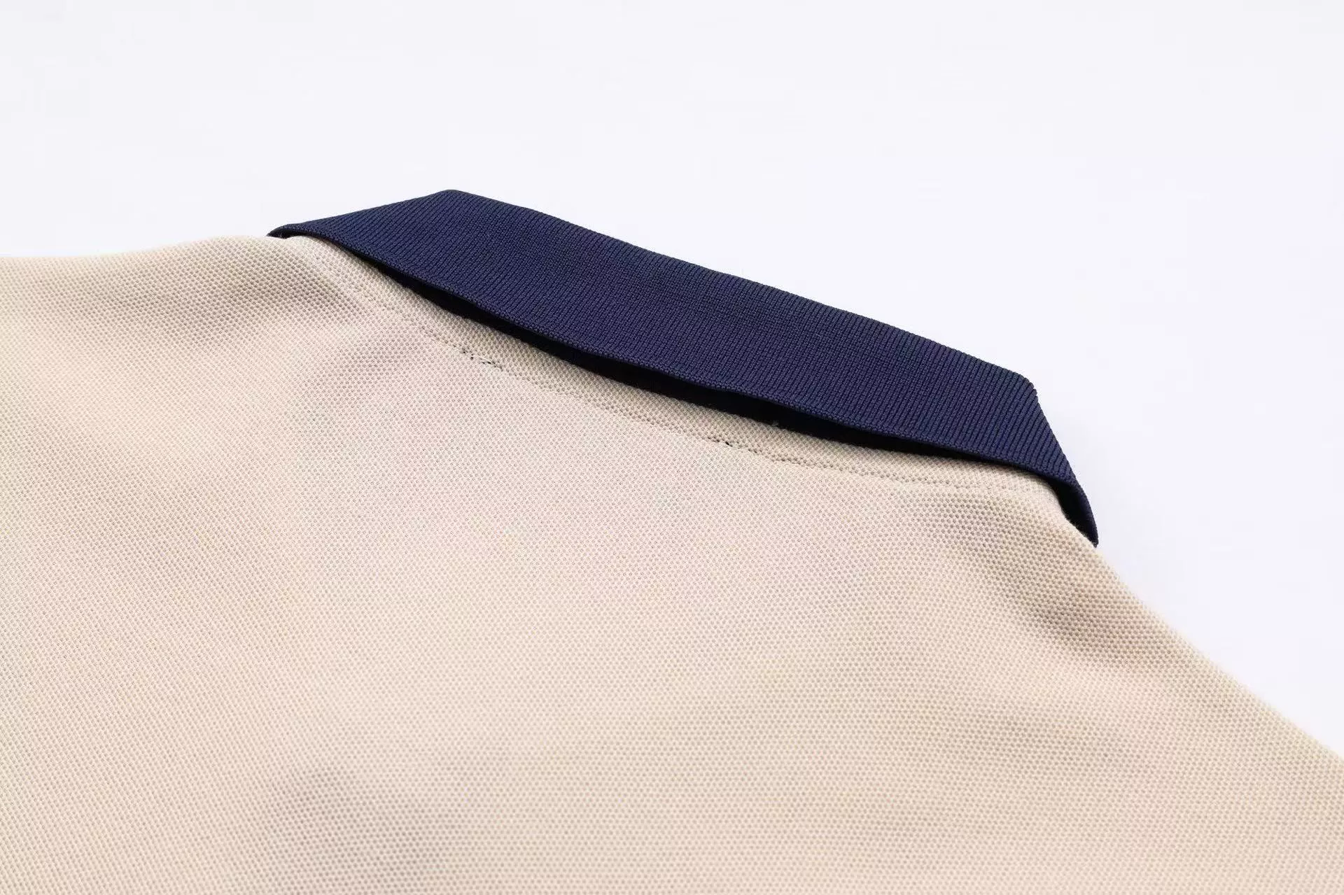 Gucci T-Shirts Short Sleeved For Men Soft 5525