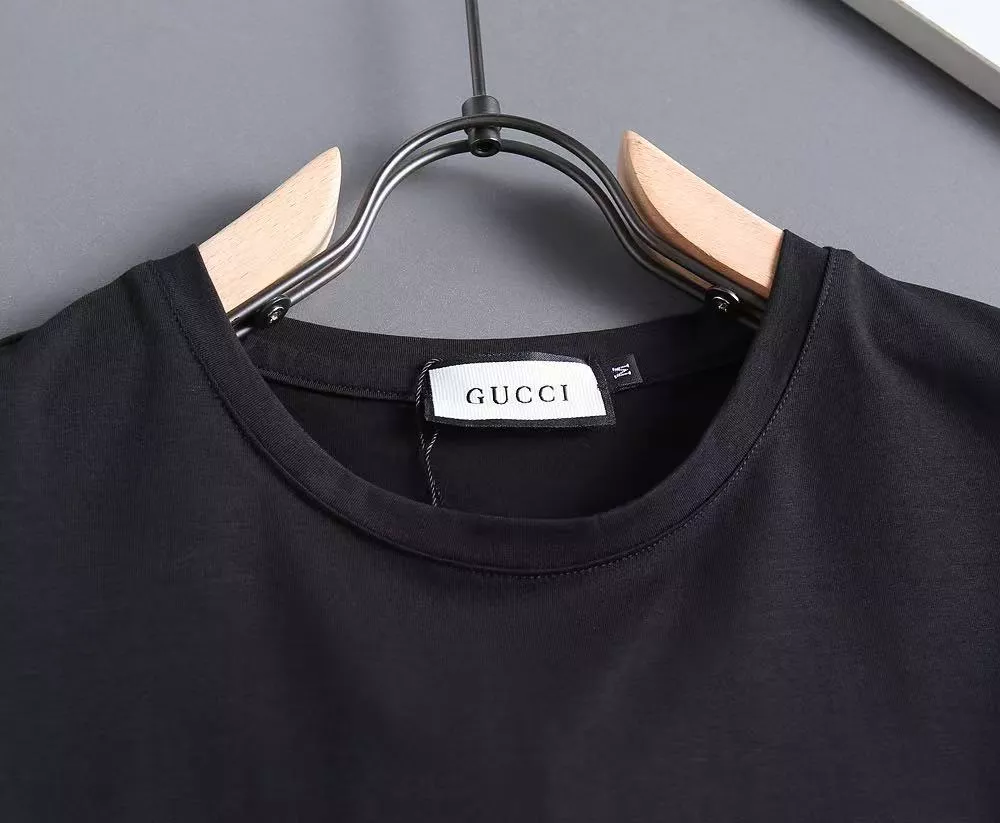 Gucci T-Shirts Short Sleeved For Men StreetReady 6072