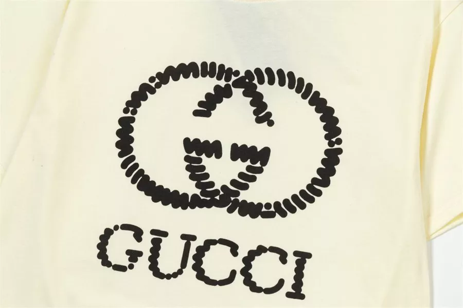 Gucci T-Shirts Short Sleeved For Unisex Affordable 7556