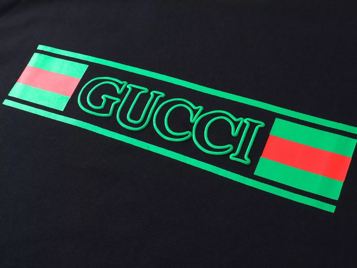 Gucci T-Shirts Short Sleeved For Unisex Resilient 2604