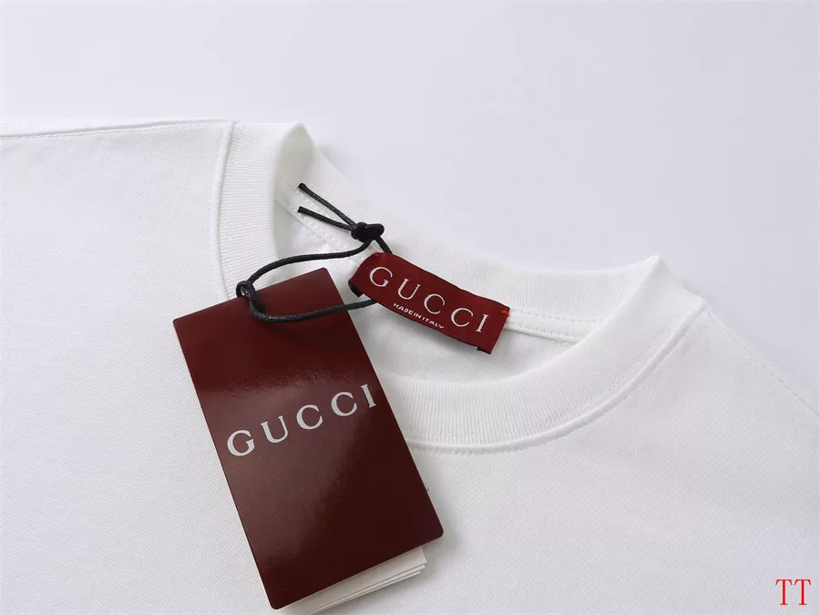 Gucci T-Shirts Short Sleeved For Unisex Resilient 9933