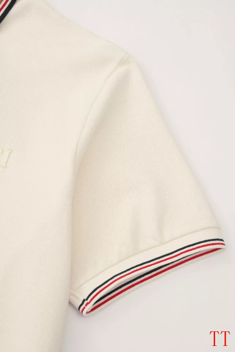Gucci T-Shirts Short Sleeved For Unisex Trendsetting 9981