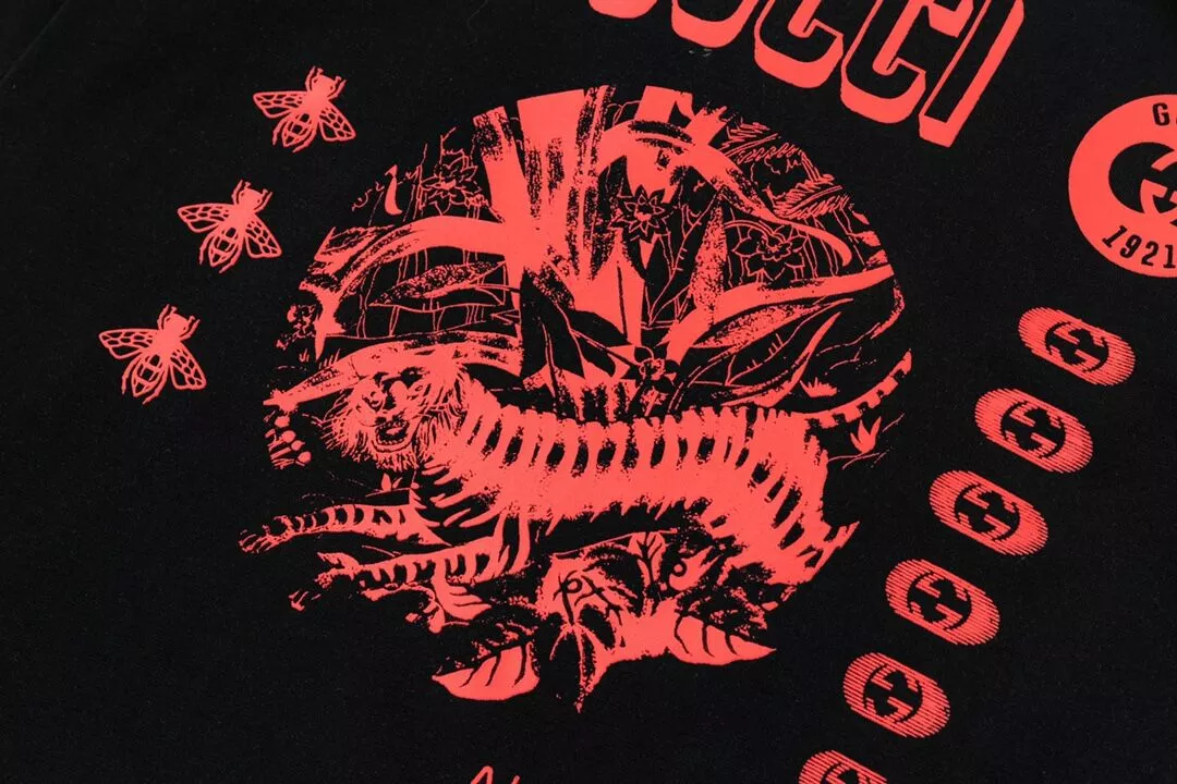 Gucci T-Shirts Short Sleeved For Unisex Unique 7536