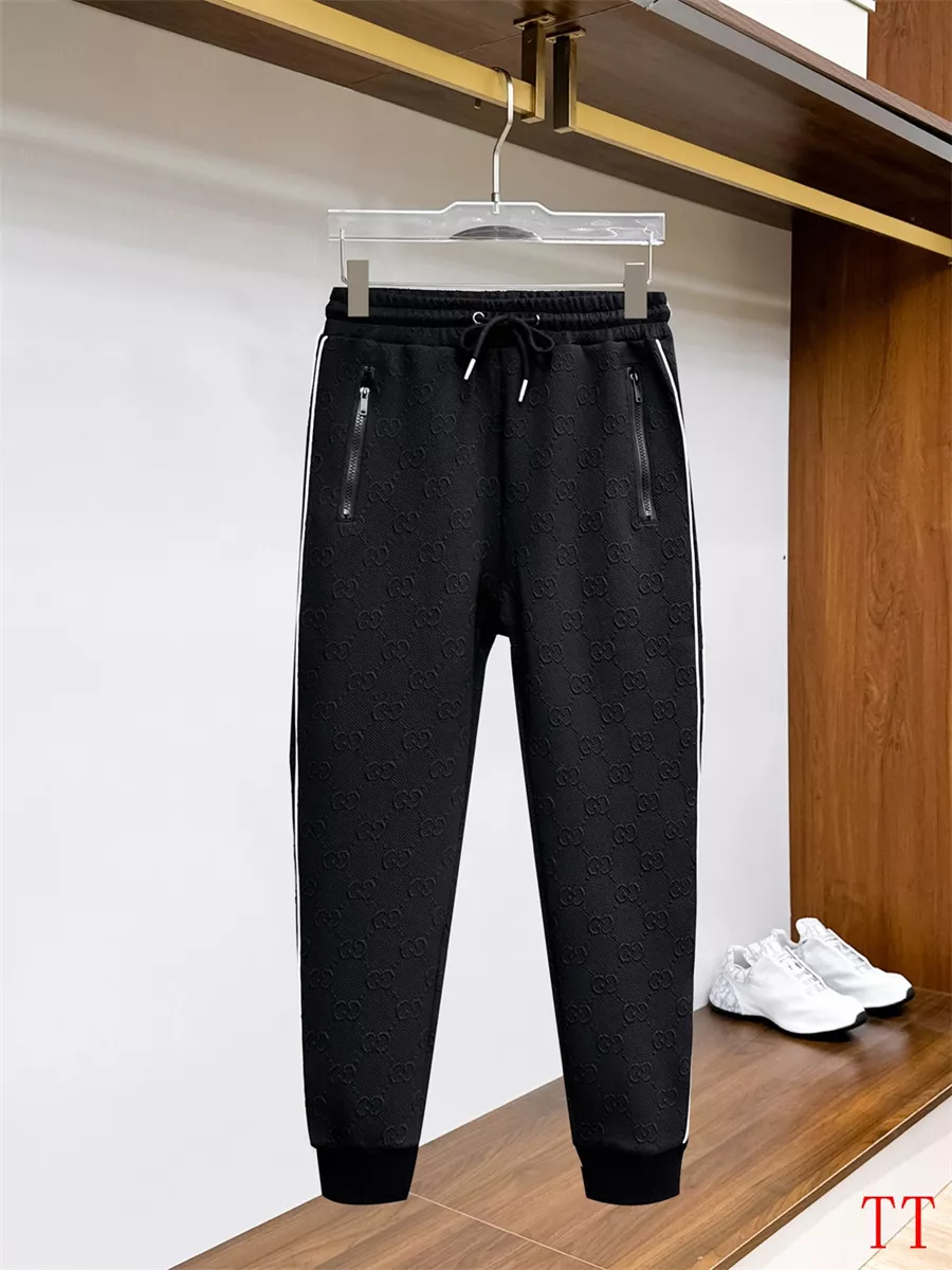 Gucci Tracksuits Long Sleeved For Men Affordable 5670