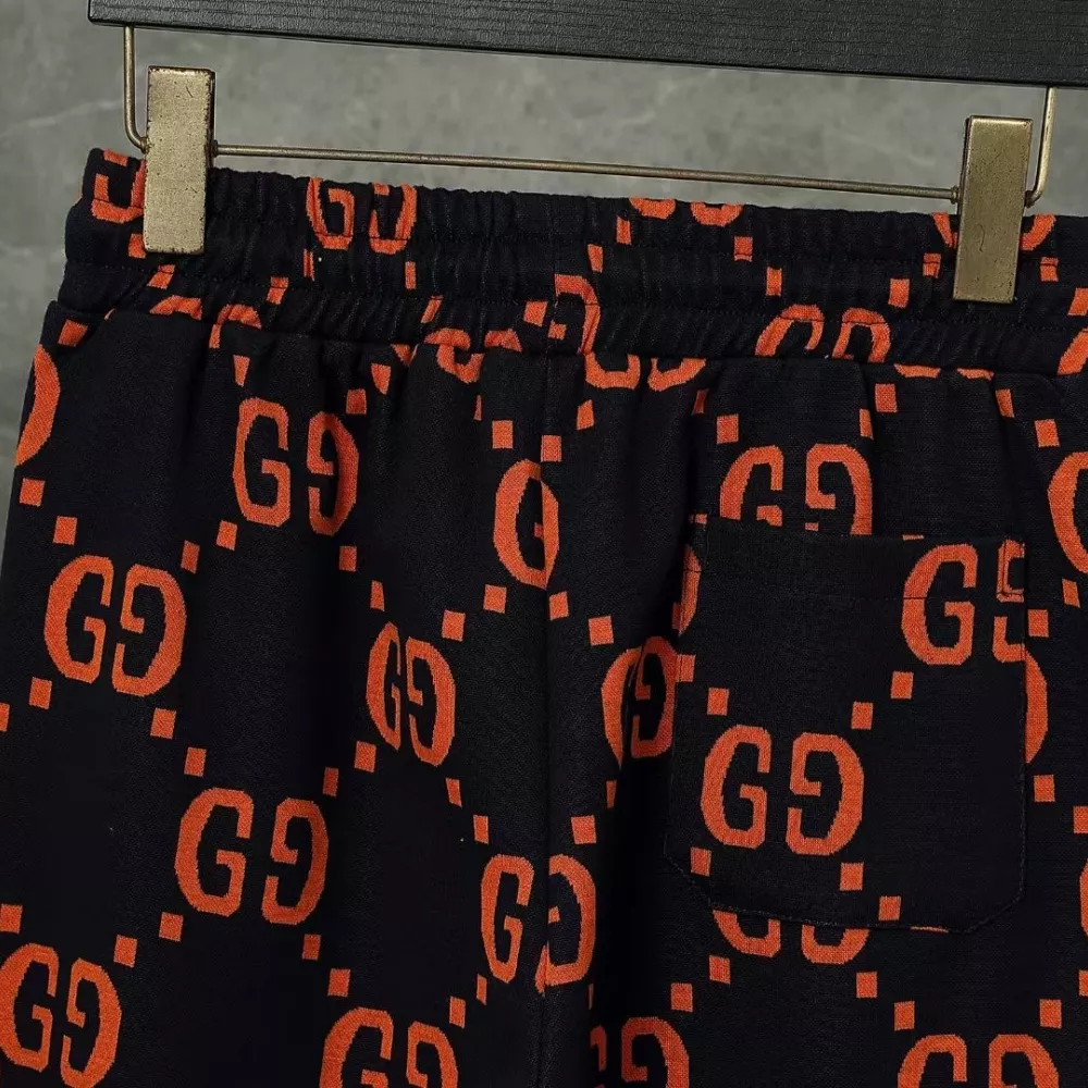 Gucci Tracksuits Long Sleeved For Men DailyWear 7794
