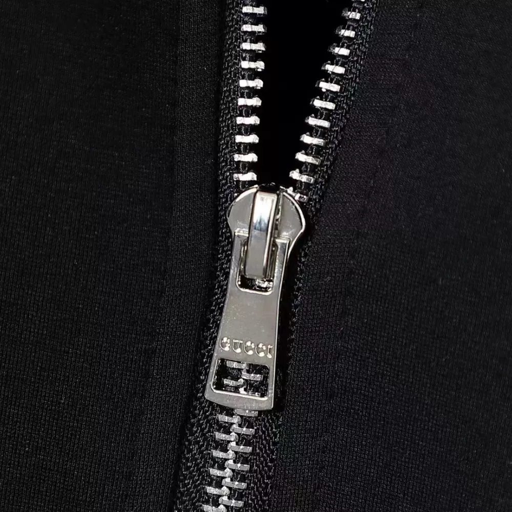 Gucci Tracksuits Long Sleeved For Men Reliable 1748