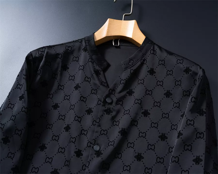 Gucci Tracksuits Long Sleeved For Men Sleek 5562