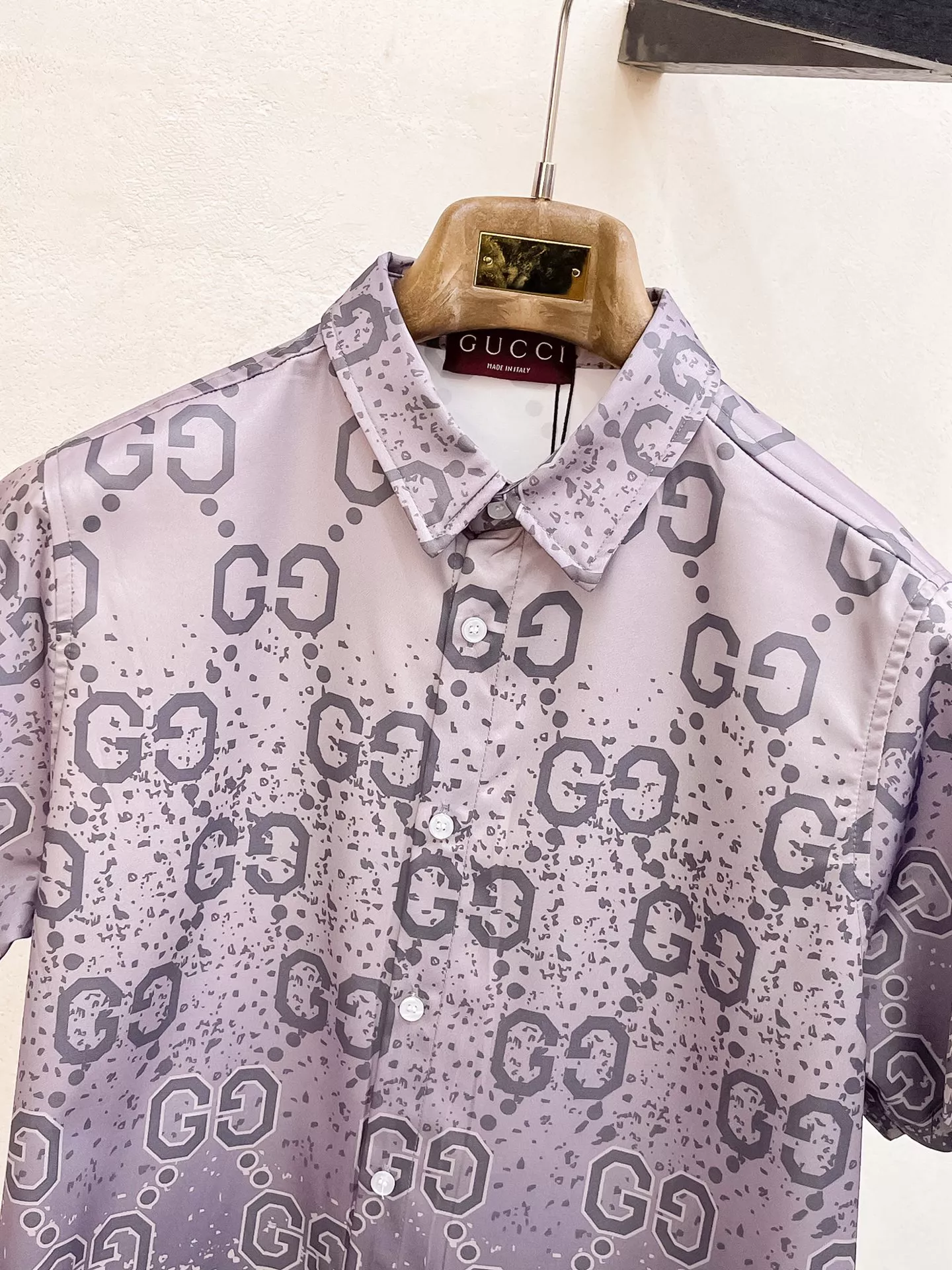 Gucci Tracksuits Short Sleeved For Men BestValue 9382