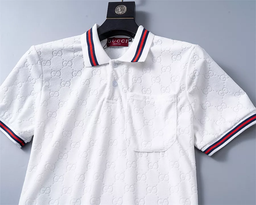 Gucci Tracksuits Short Sleeved For Men Comfortable 6522