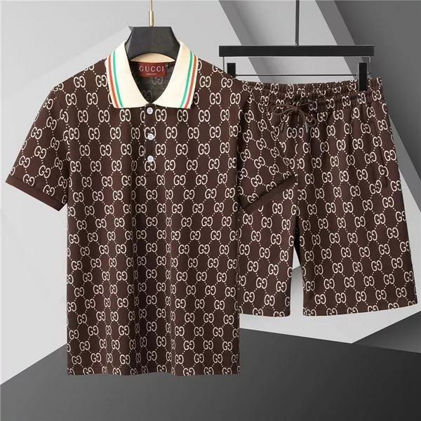 Gucci Tracksuits Short Sleeved For Men Comfortable 6743