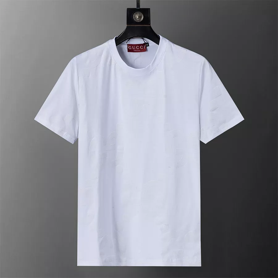 Gucci Tracksuits Short Sleeved For Men DailyWear 4754
