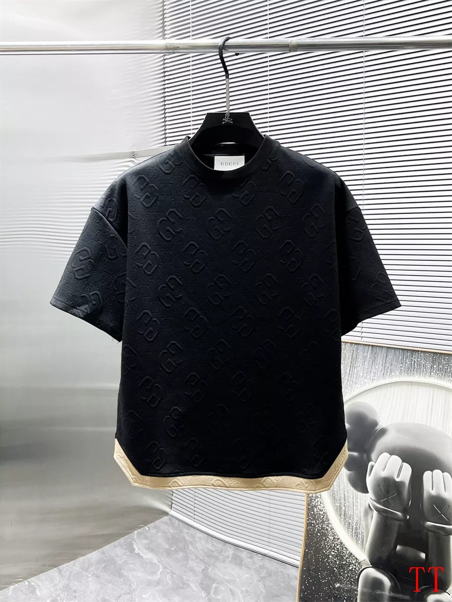 Gucci Tracksuits Short Sleeved For Men EasyMatch 9561