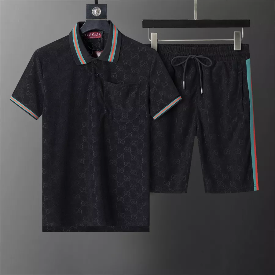 Gucci Tracksuits Short Sleeved For Men Lightweight 8153