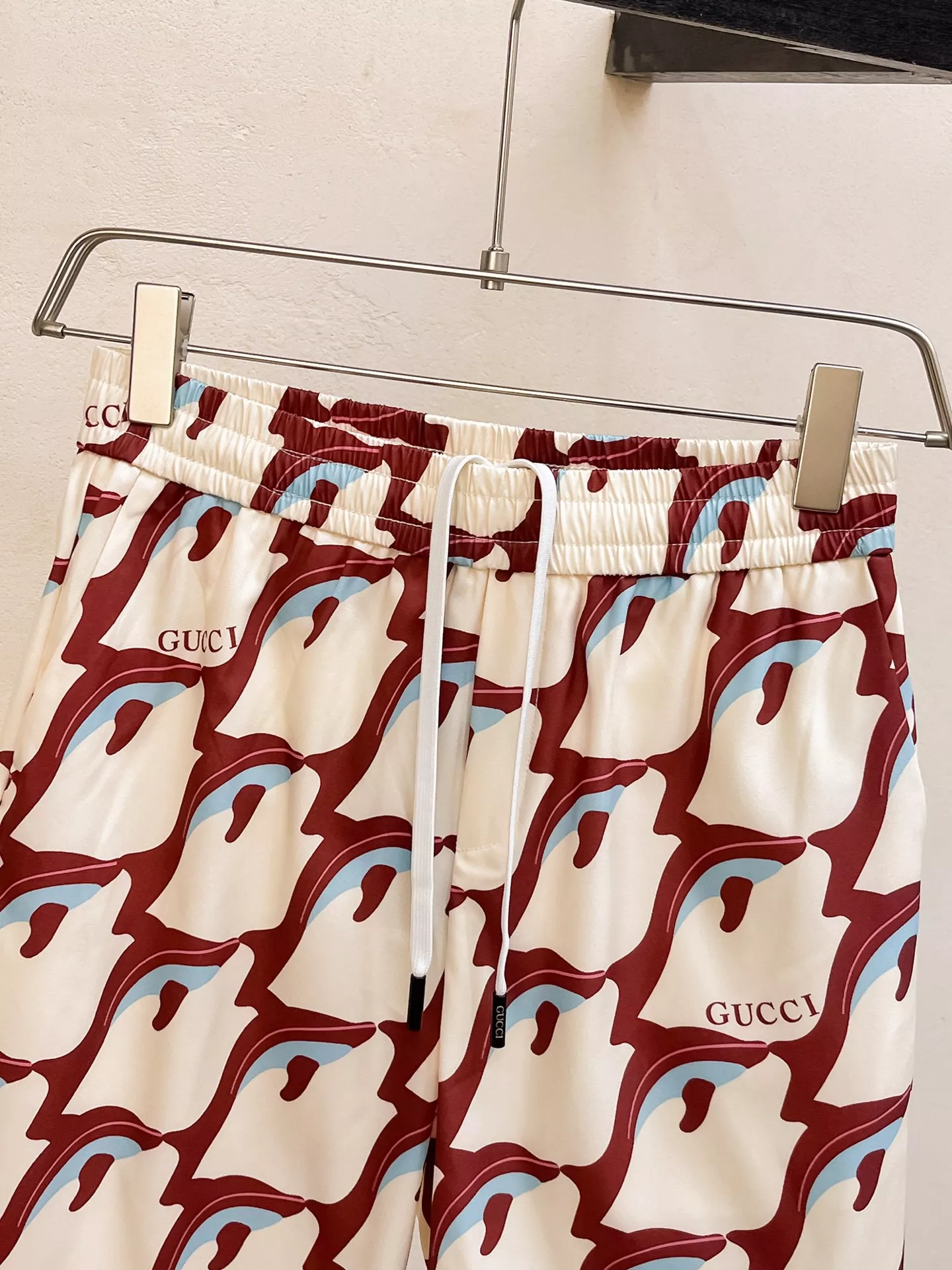 Gucci Tracksuits Short Sleeved For Men Reliable 4545