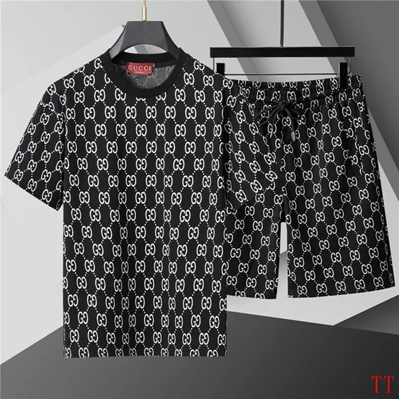 Gucci Tracksuits Short Sleeved For Men Timeless 7939
