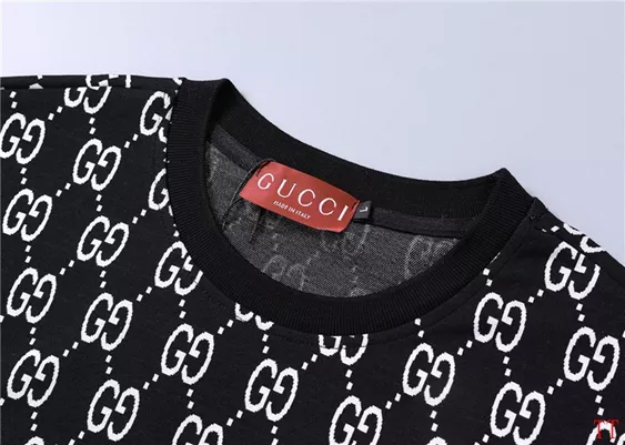 Gucci Tracksuits Short Sleeved For Men Timeless 7939