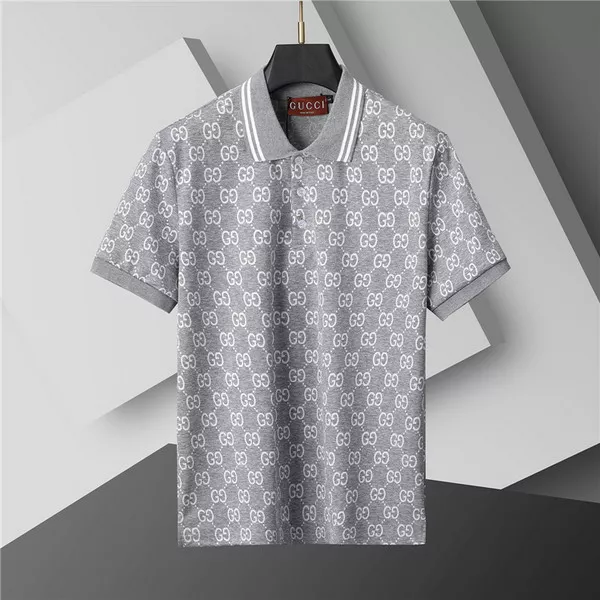 Gucci Tracksuits Short Sleeved For Men Trendsetting 3490