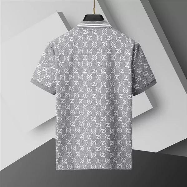 Gucci Tracksuits Short Sleeved For Men Trendsetting 3490
