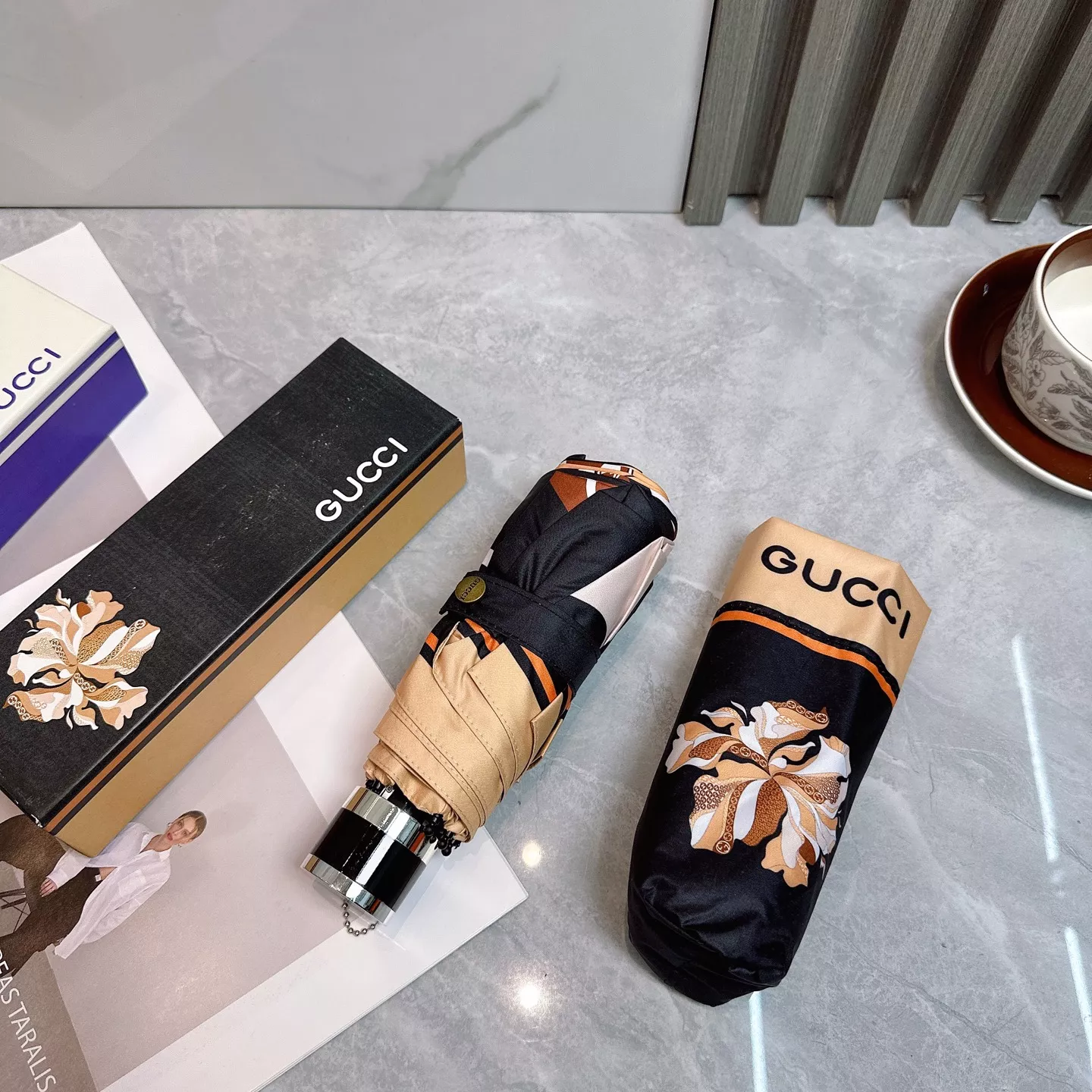 Gucci Umbrellas Vibrant 9451