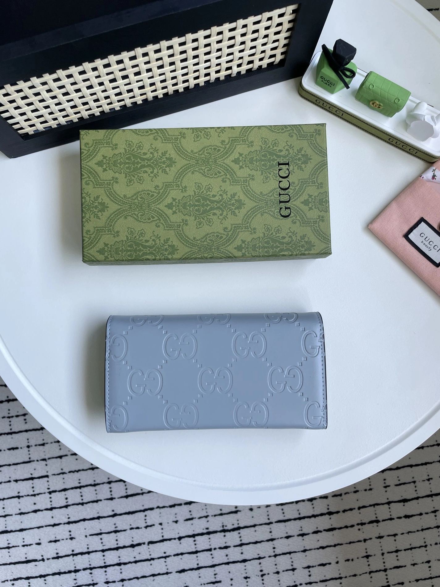 Gucci Wallets Affordable 6844
