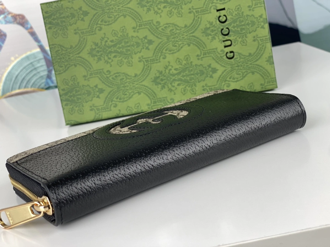 Gucci Wallets For Unisex Vibrant 307
