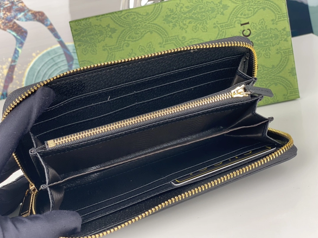 Gucci Wallets For Unisex Vibrant 307