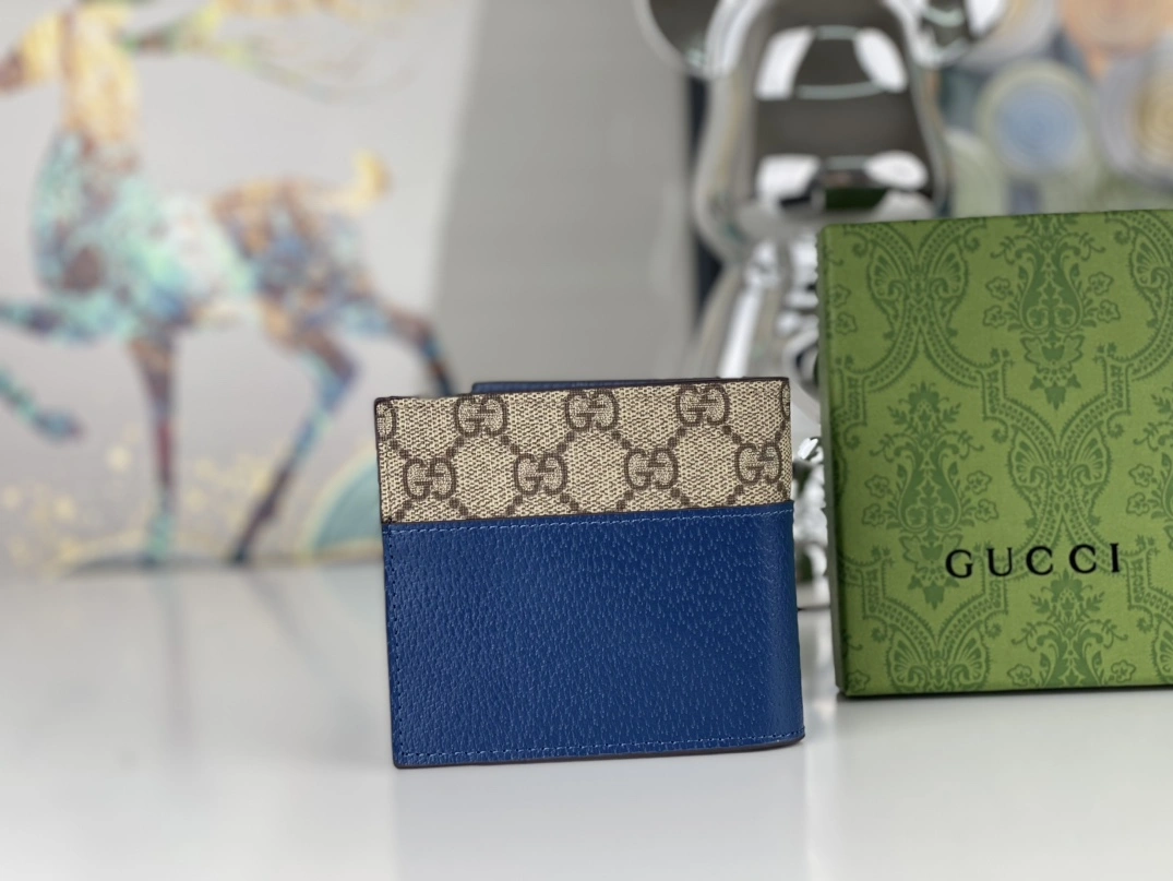 Gucci Wallets For Unisex Vibrant 8379