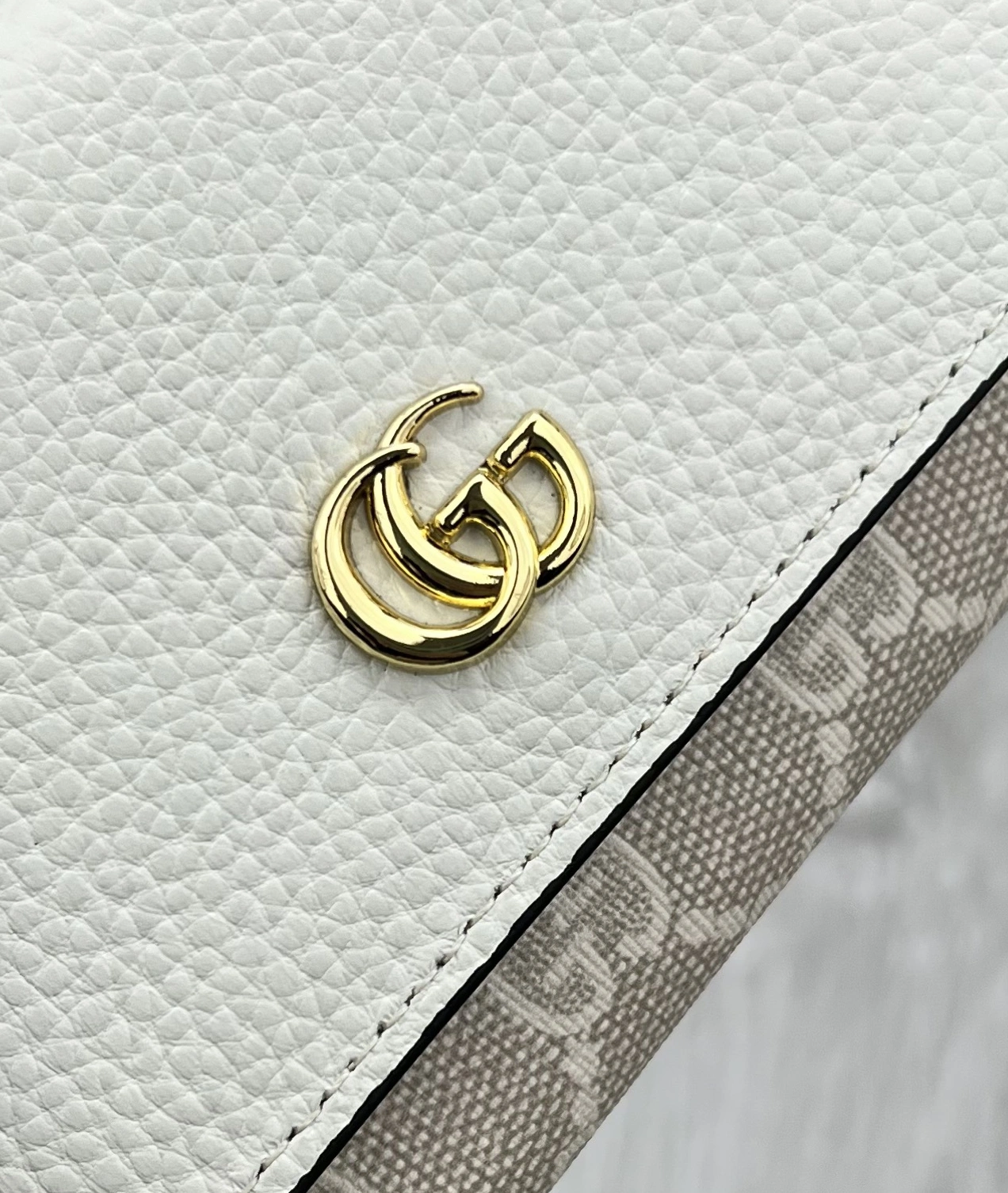 Gucci Wallets For Women Sleek 6256