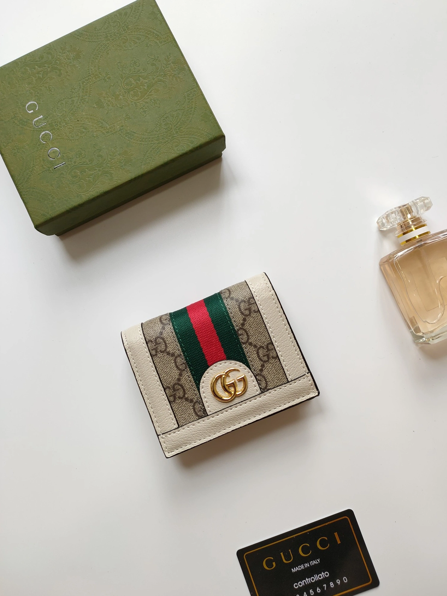 Gucci Wallets Modern 6564