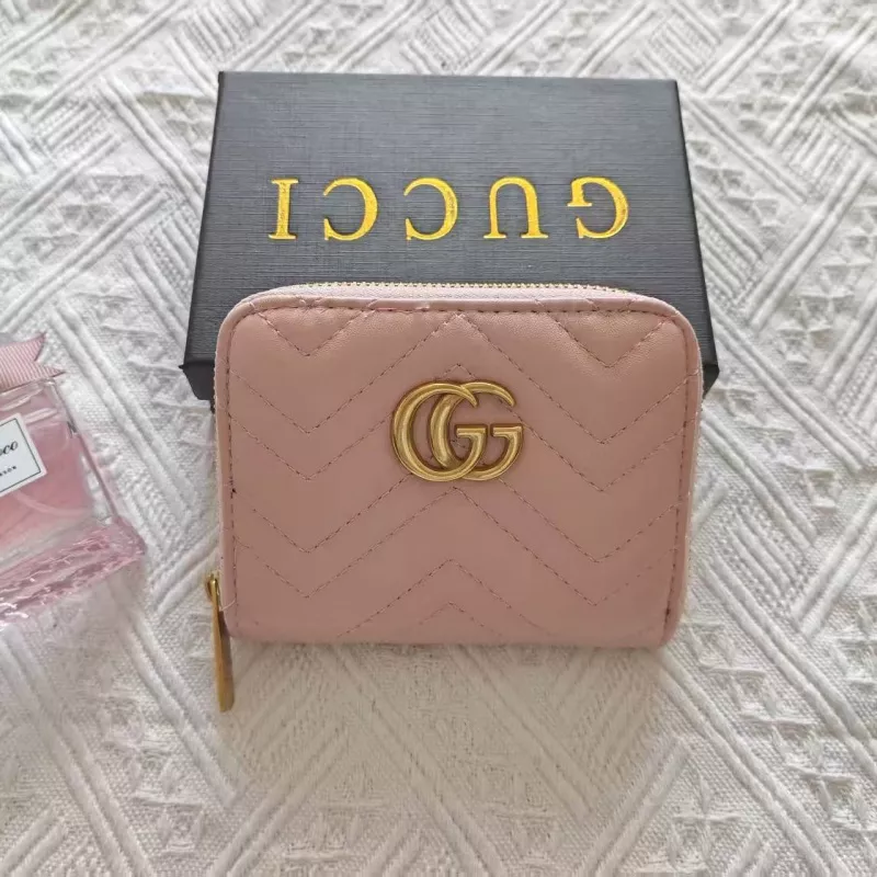 Gucci Wallets WellDesigned 8026