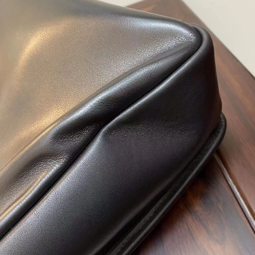 Hermes AAA Man Handbags Functional 5062