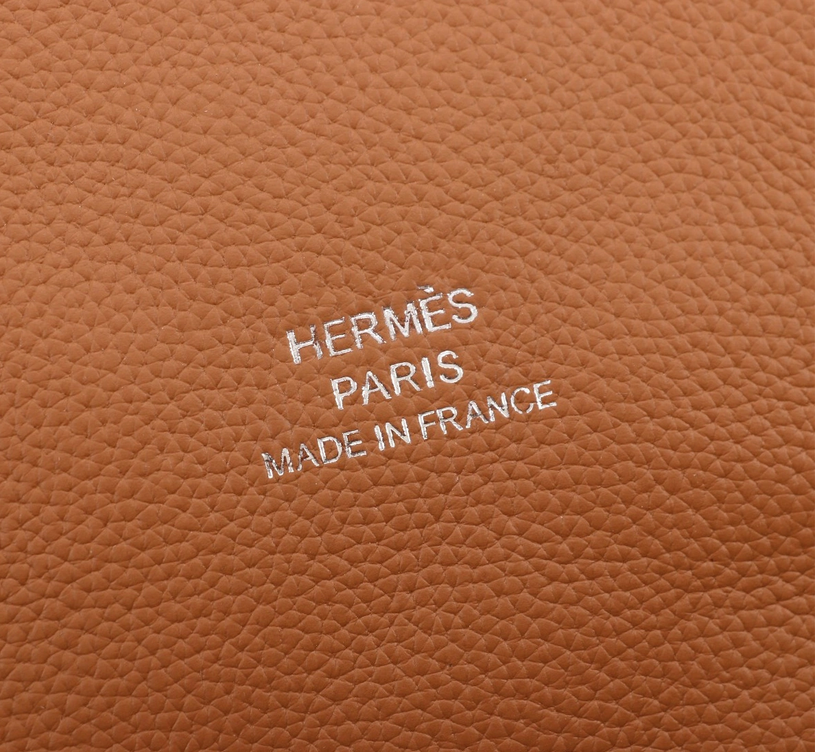 Hermes AAA Man Handbags Lightweight 860