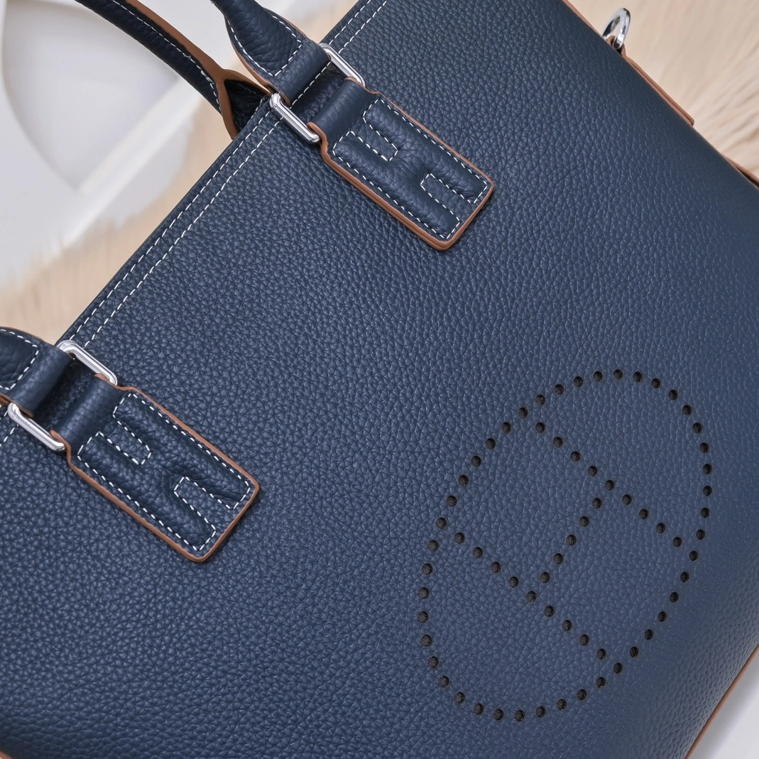 Hermes AAA Man Handbags Modern 5803