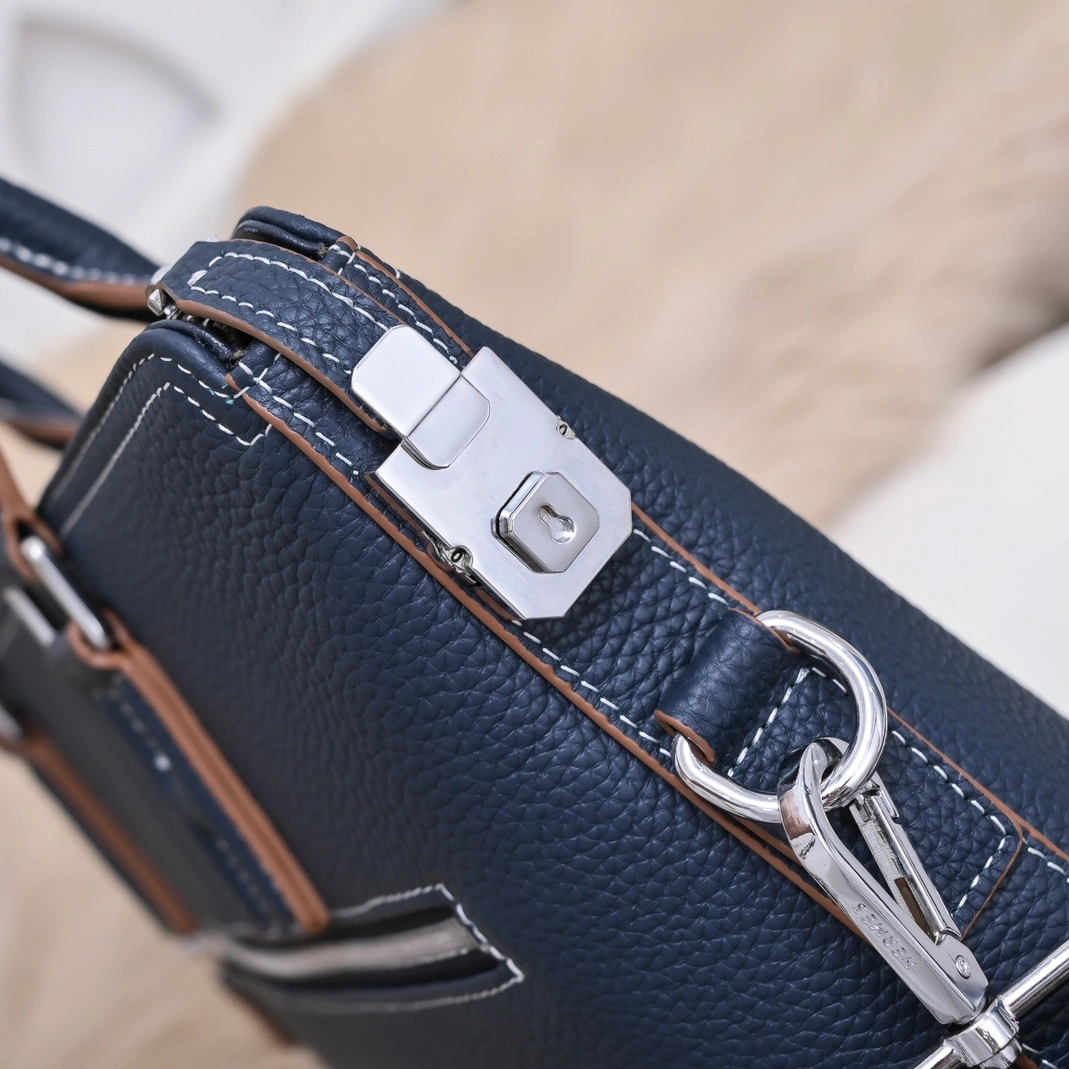 Hermes AAA Man Handbags Modern 5803