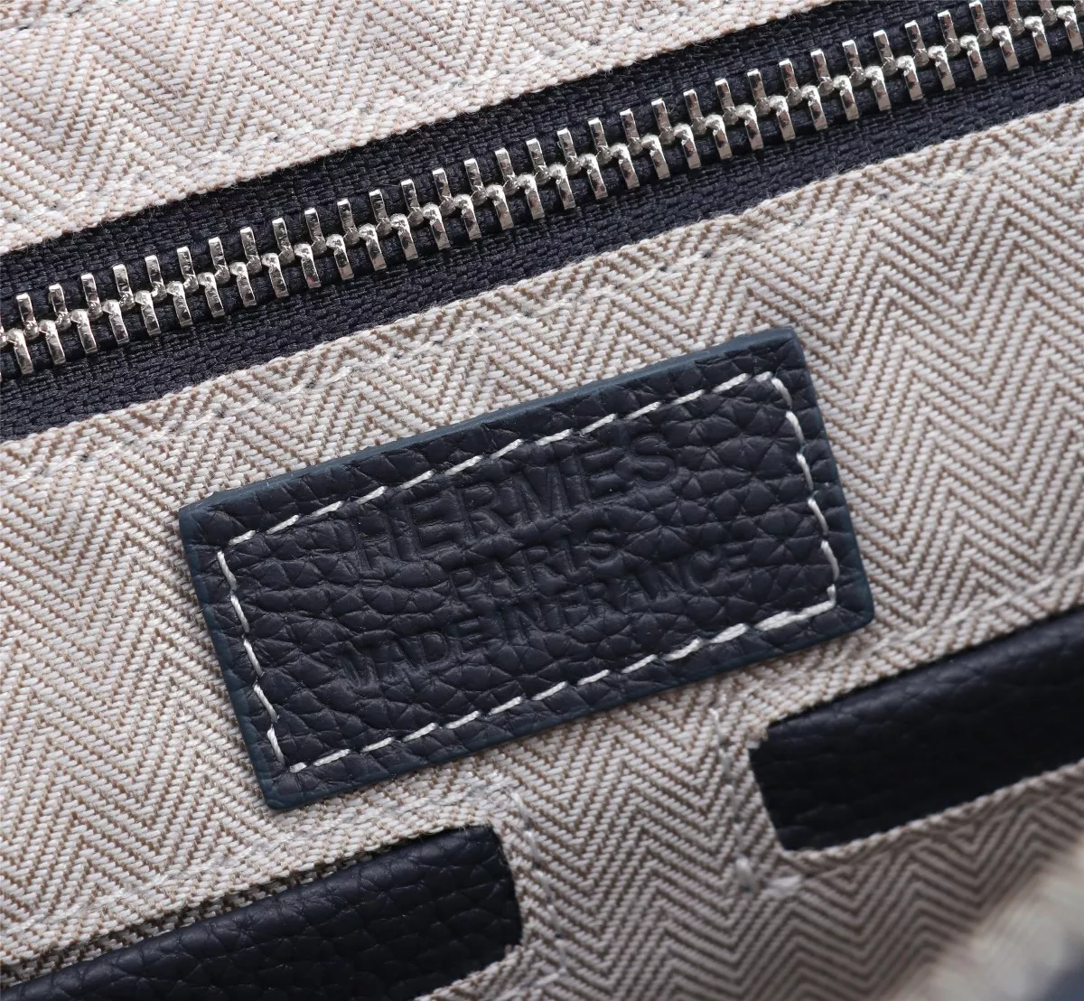 Hermes AAA Man Handbags Popular 5266