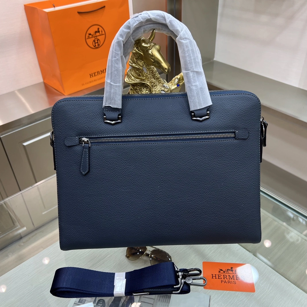 Hermes AAA Man Handbags Trendy 9453