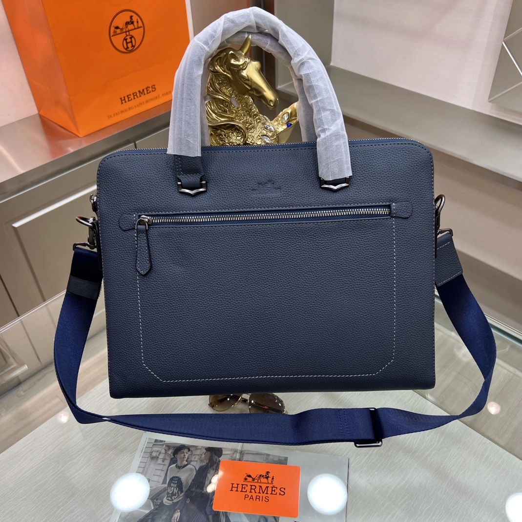 Hermes AAA Man Handbags Trendy 9453