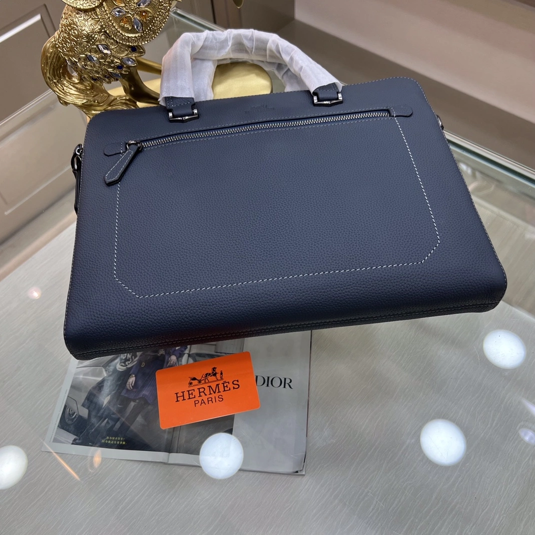 Hermes AAA Man Handbags Trendy 9453