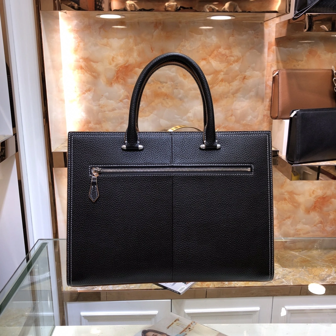 Hermes AAA Man Handbags Vibrant 9530